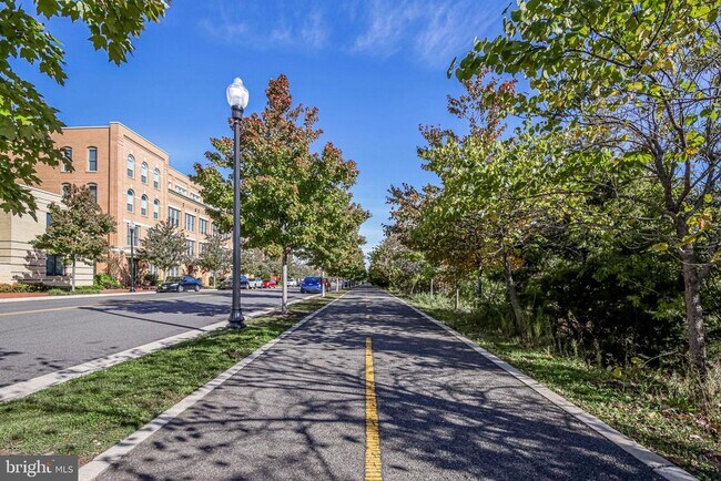 Building Photo - 1224 Main Line Blvd