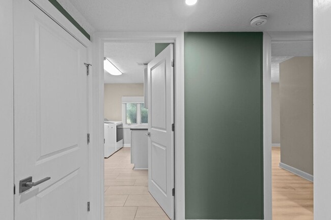 Building Photo - AVAILABLE NOW! Waterfront Living in Carmel!