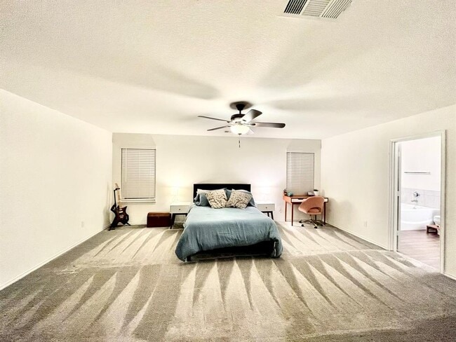 Building Photo - 14205 Silver Lace Ln