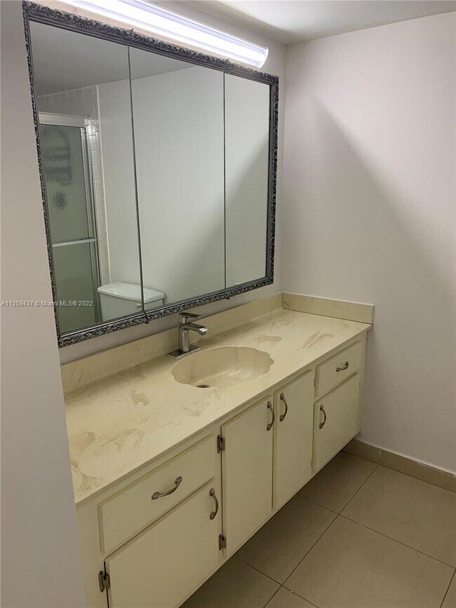 Building Photo - 600 Three Islands Boulevard