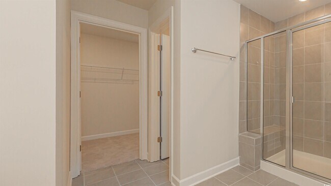 Building Photo - 4559 Day Lily Run St