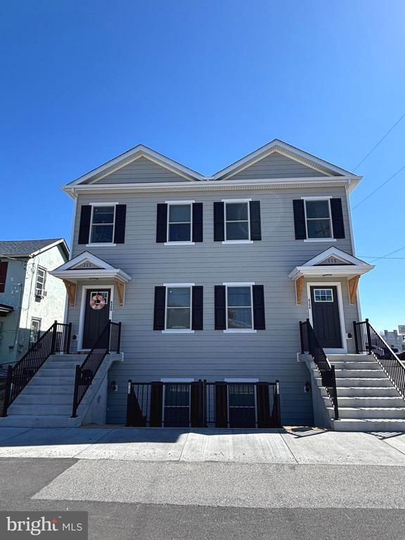 Building Photo - 113 W North St