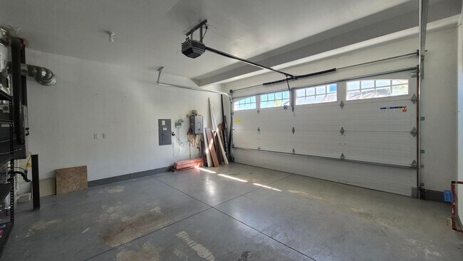 Building Photo - Come see this newly renovated home!