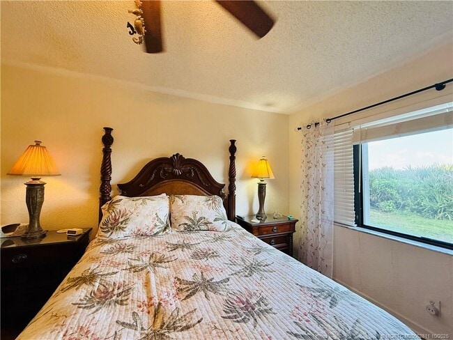 Building Photo - 9400 S Ocean Dr