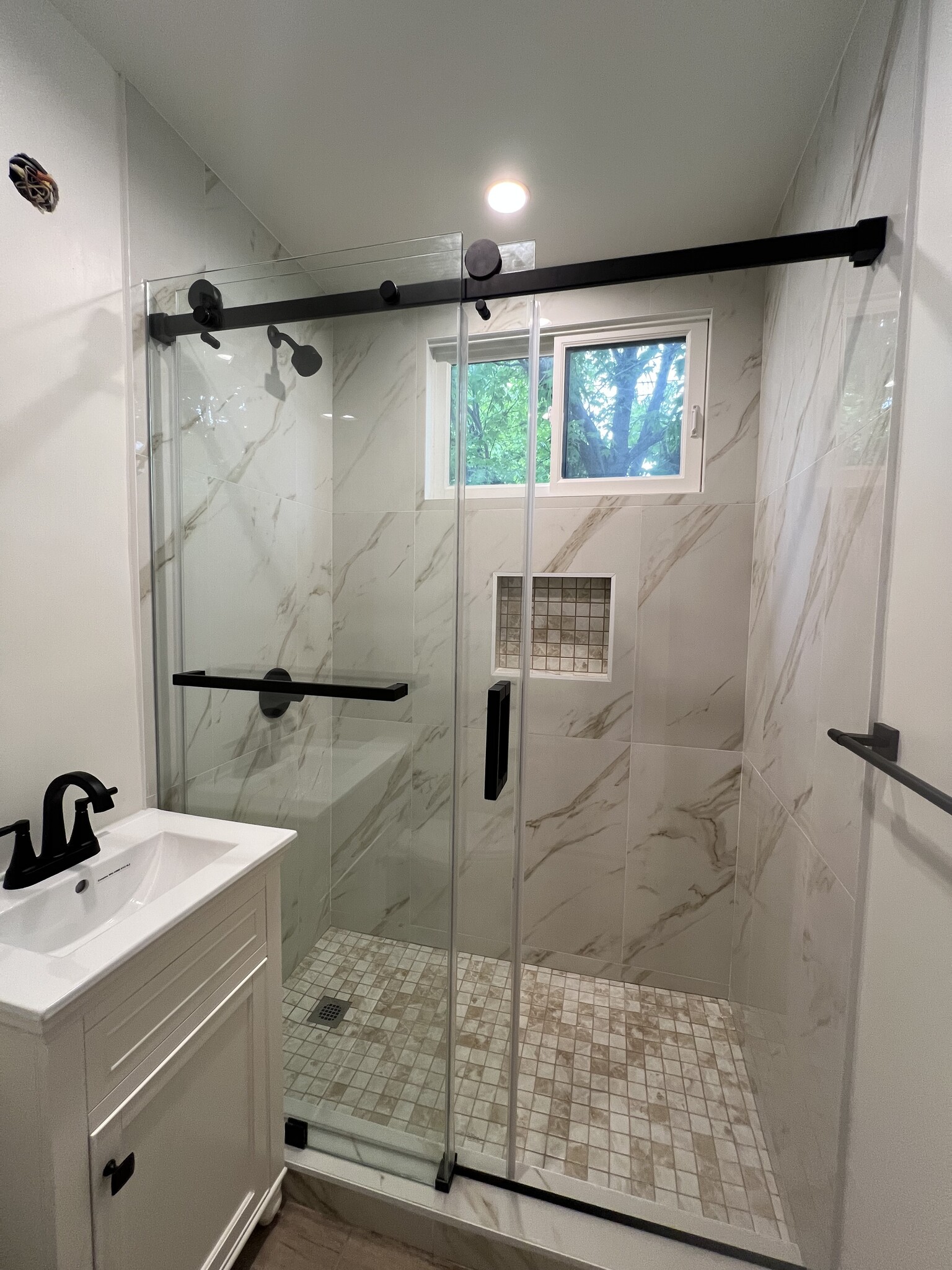 Bathroom - 713 W Colorado Blvd