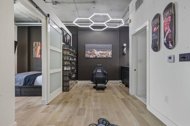 Building Photo - 2100 Van Buren St