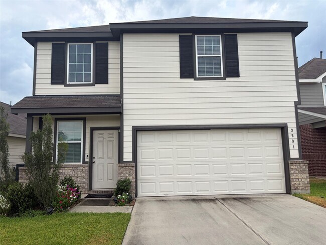 Building Photo - 3591 Cannon Dr