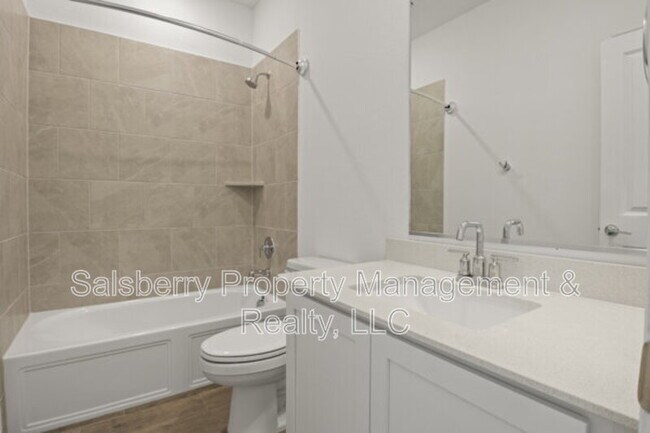 Building Photo - 224 Cherryvale Ln