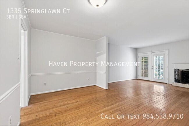 Building Photo - 1335 Springlawn Ct