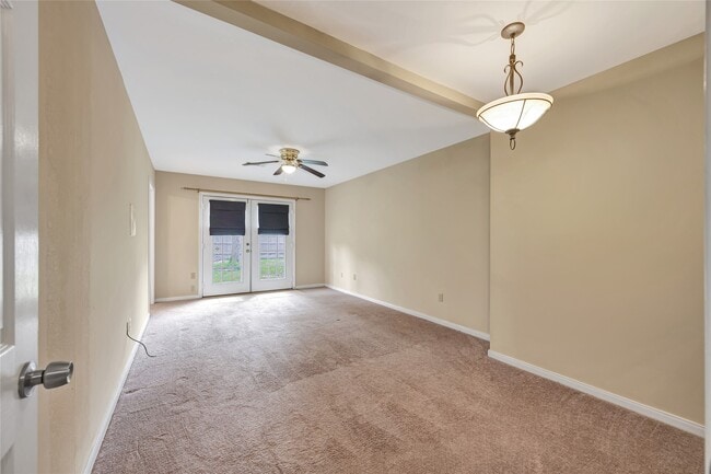Building Photo - 1710 San Sebastian Ln