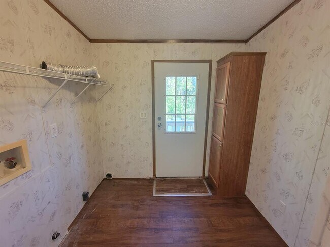 Building Photo - 4541 Deer Run Rd