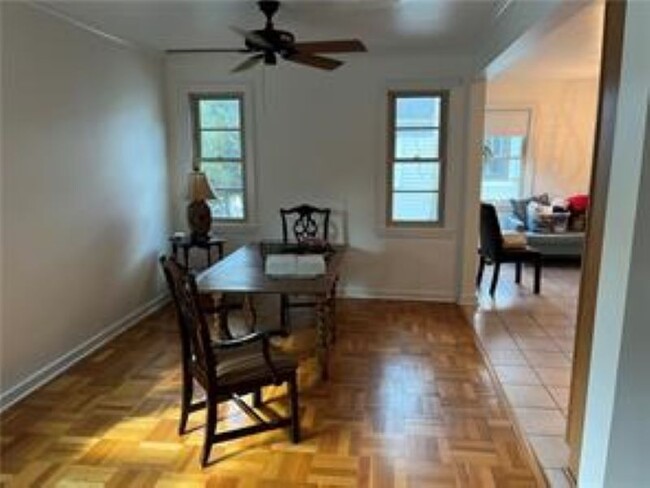 Dining area - 6823 Louis Xiv St