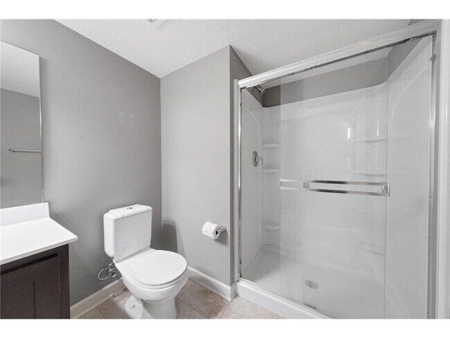 Building Photo - 16810 51st Pl N