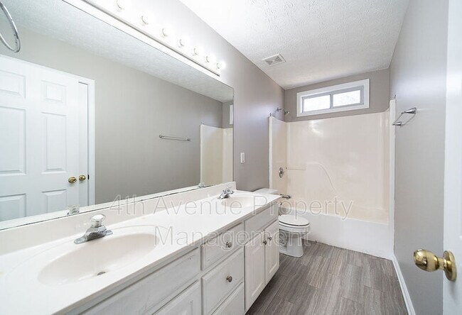 Building Photo - 50 Camerons Way