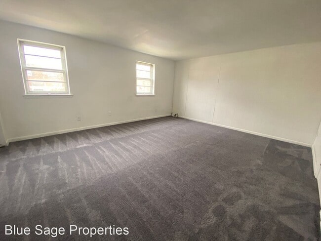 Building Photo - 3 br, 2 bath House - 1638 Powell Rd