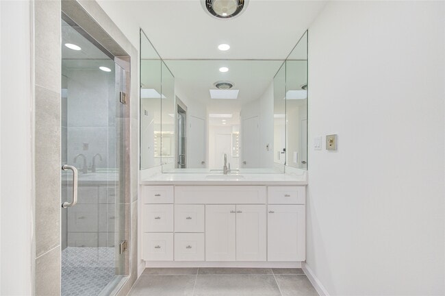 Building Photo - 50 Saddlebrook Ln