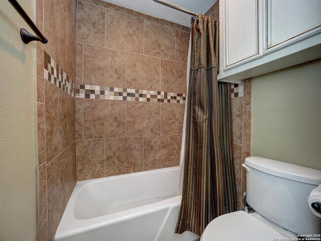 Building Photo - 15002 Windward Dr