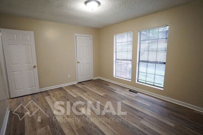 Building Photo - 1828 29th St SW