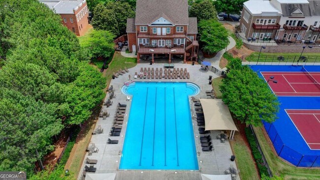 Building Photo - 648 Georgia Way