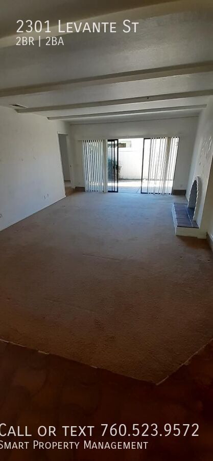 Building Photo - Great Carlsbad location! 2 Bedroom + offic...