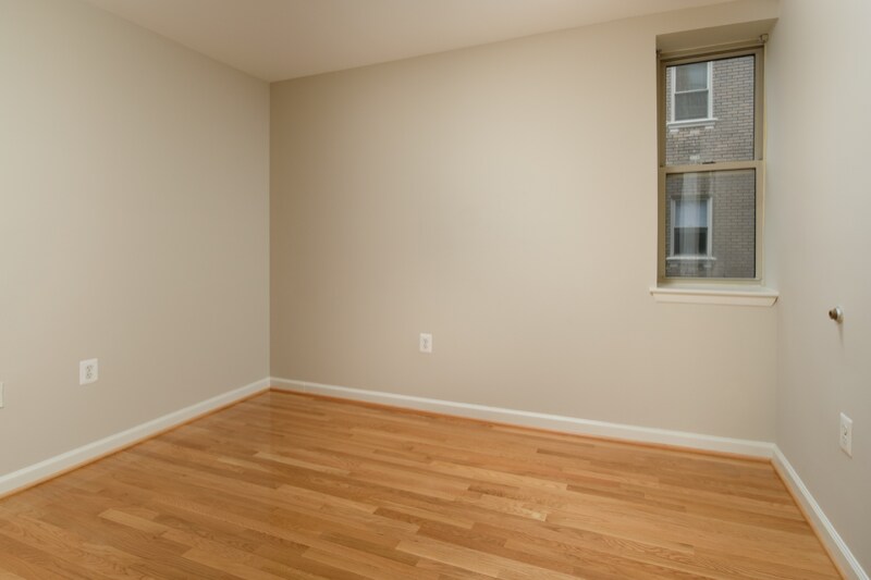 Building Photo - 1308 Clifton St NW