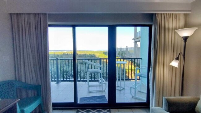 Building Photo - 4908 Gulf Blvd