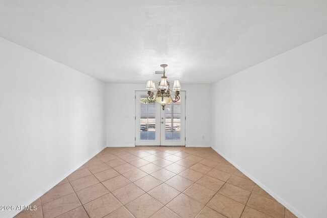 Building Photo - 7 S Catalina St