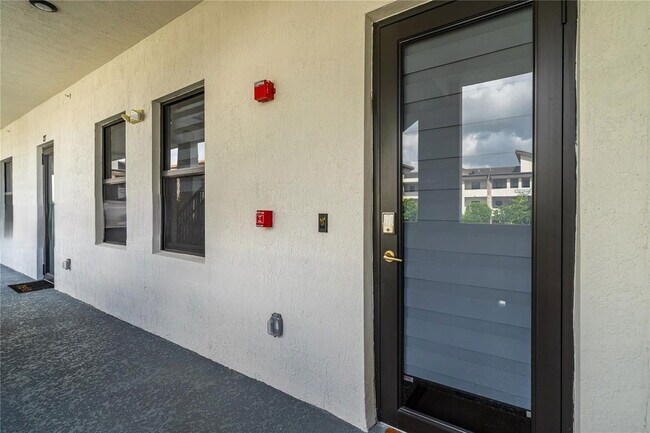 Building Photo - Northwest 104th Avenue, Doral, FL 33178 - 3 BR 2 BA condo