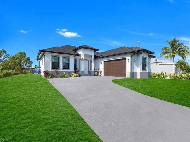 Primary Photo - 4210 58th Ave NE