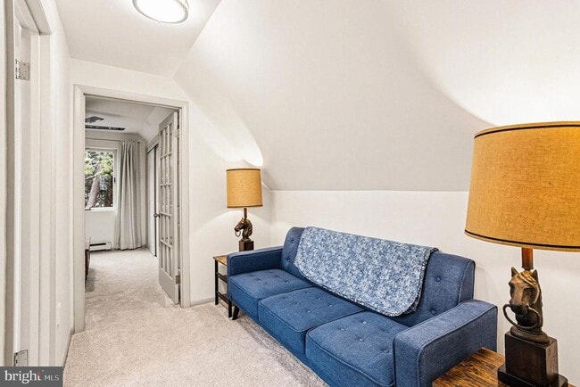 Building Photo - 85 Railroad Ave