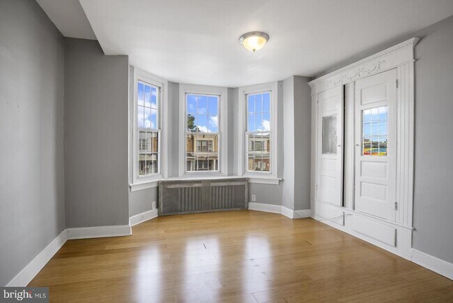 Building Photo - 2803 Aramingo Ave