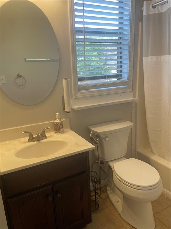 Building Photo - 516 Faith St