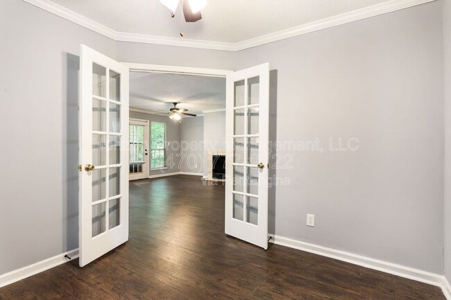 Building Photo - 214 St Andrews Ct