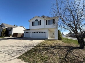 Building Photo - Spacious 4 Bed, 3 Bath Home in Cheney, WA