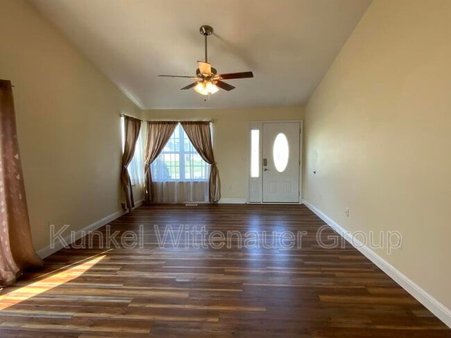 Building Photo - 3336 Berwin Green Dr