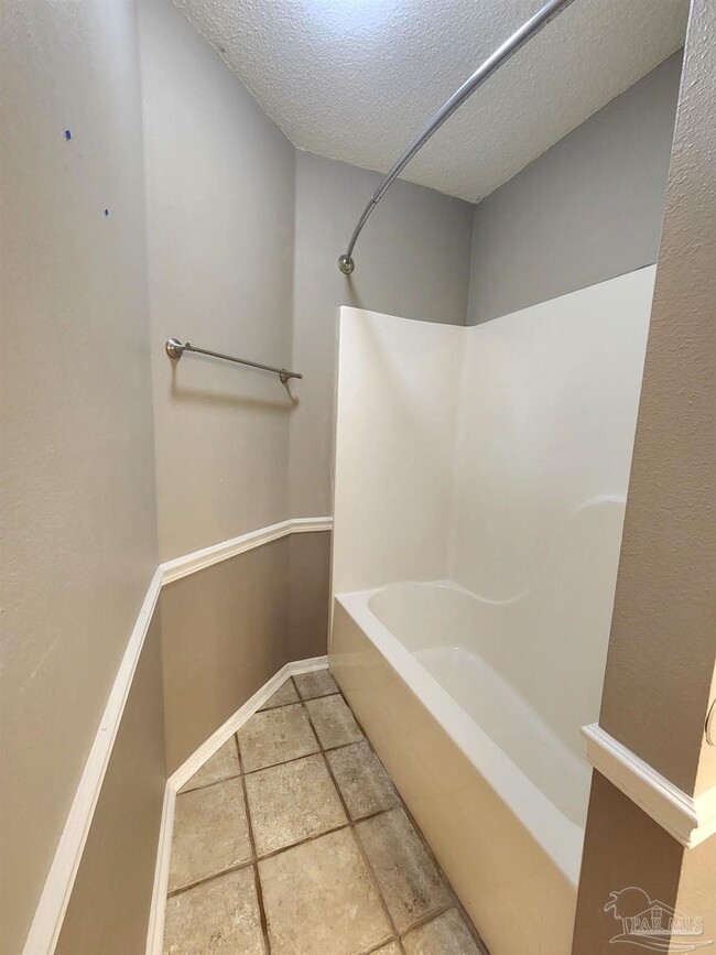 Building Photo - 3314 Marion Oaks Way