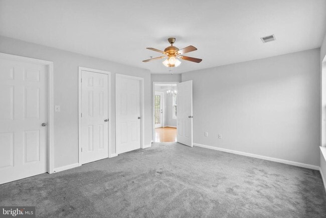 Building Photo - 511 Constellation Square SE