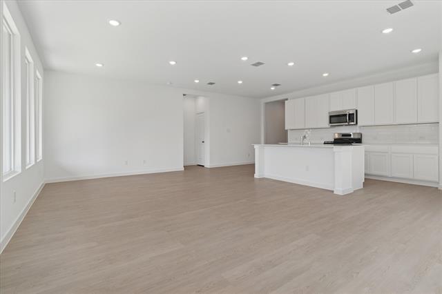 Building Photo - 1805 Alpine Larch Ln