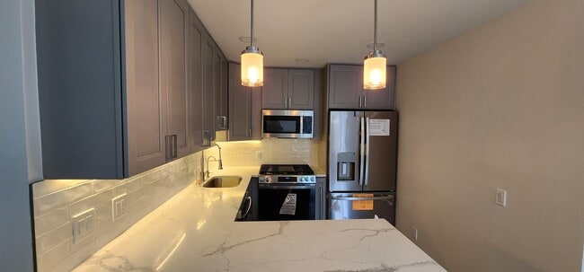 Building Photo - 89 Harbor Ky