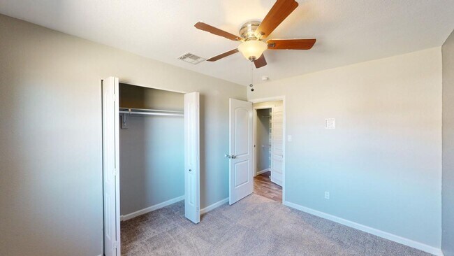 Building Photo - 3206 Thunder Rd