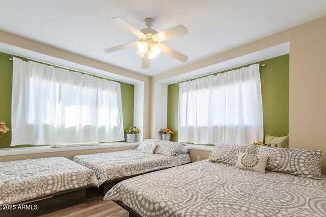 Building Photo - 8447 E Sheridan St