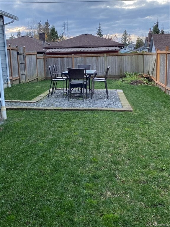 Fenced Back Yard Space - 328 S Dunham Ave