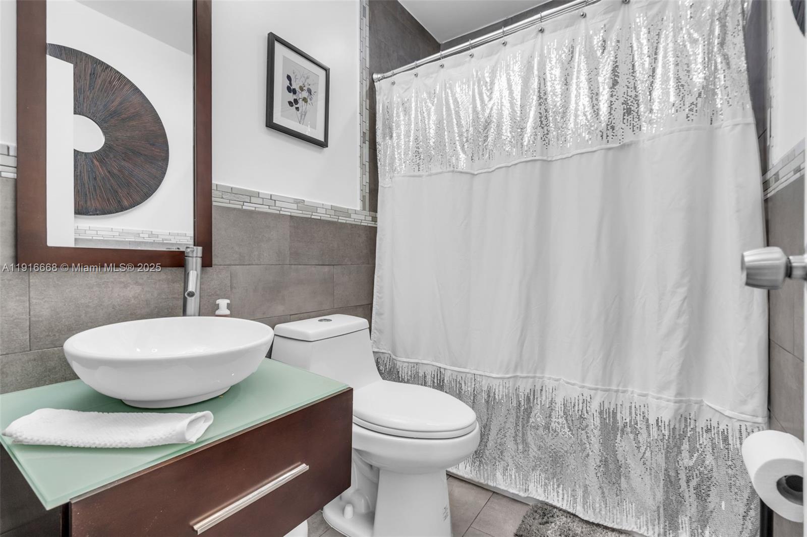 Building Photo - 1815 SW 85th Ct