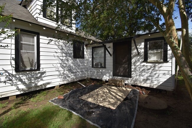 Building Photo - 8421 Altimore Rd