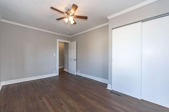 Building Photo - Beautifully Renovated 3-Bed, 2-Bath Home w...