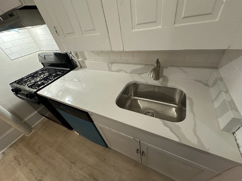 Building Photo - 381-383-383 S 3rd St