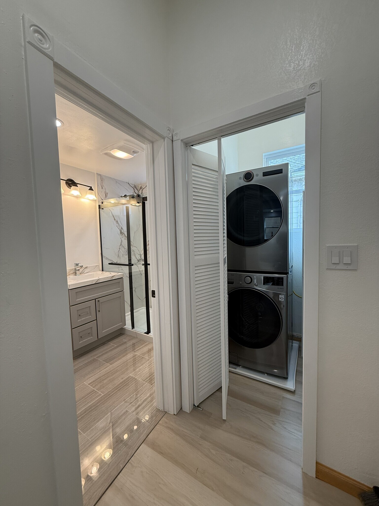 Building Photo - 1921 Harmon St