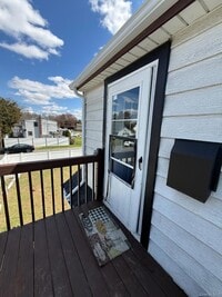 Building Photo - 23 Magro Dr