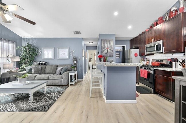 Building Photo - 16113 Fitchburg Cir