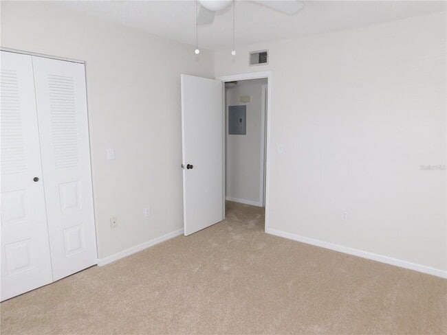 Building Photo - 510 Meadow Ln